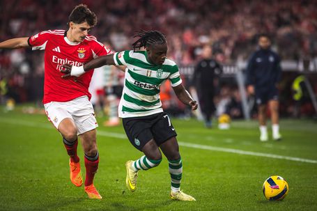 Quenda em lance com António Silva no Benfica-Sporting de 5 de dezembro