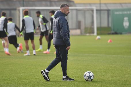 Rui Borges volta a preparar a equipa em Lagos - Foto: Miguel Nunes