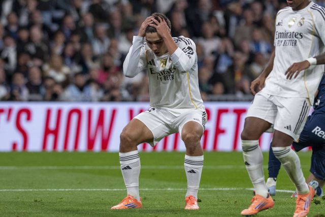 Gonzalo García durante o jogo com o Celta