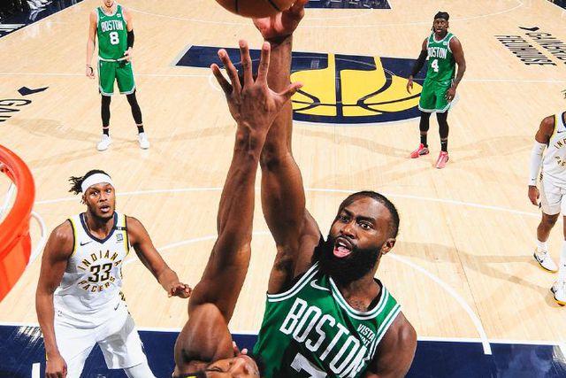 Sem Neemias… nova derrota para os Celtics em final polémico