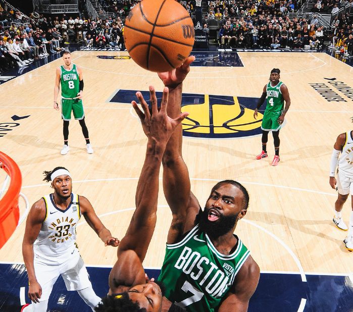 Sem Neemias… nova derrota para os Celtics em final polémico