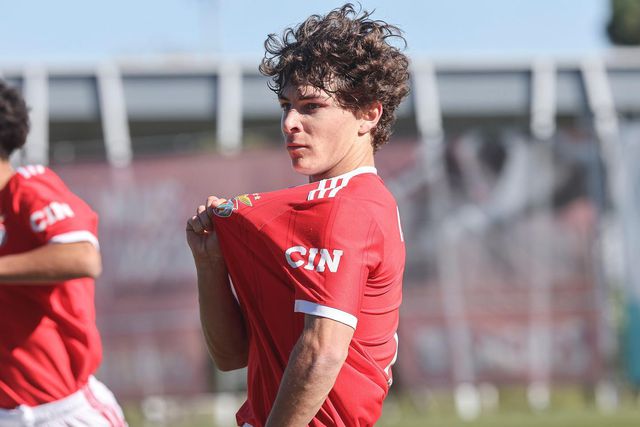 Os encarnados até inauguraram o marcador mas permitiram a reviravolta Foto: Sport Lisboa e Benfica.