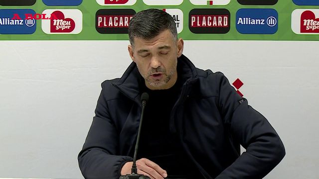 Conceição salienta jogo de Pepê