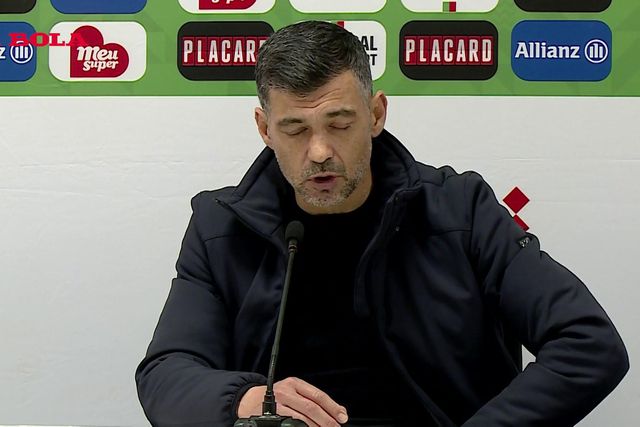 Conceição salienta jogo de Pepê