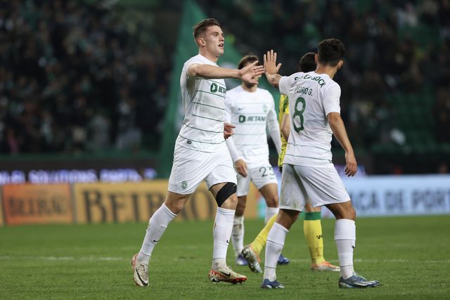 Sporting goleia Tondela e está nos quartos de final da Taça
