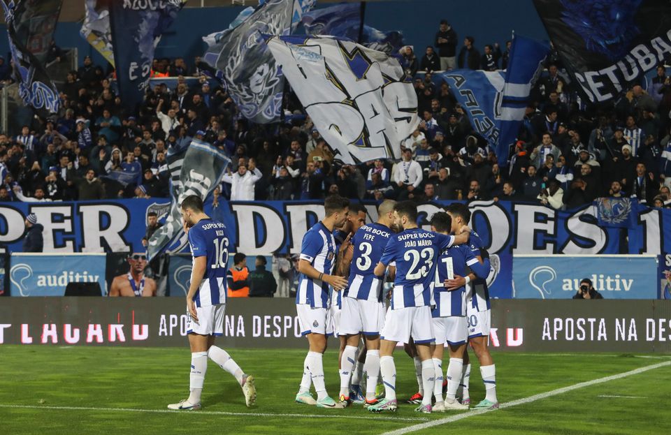 Estoril-FC Porto: À terceira, o dragão não quis deixar dúvidas