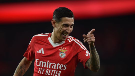 O 'galático' do Benfica também tem algo para celebrar em Faro