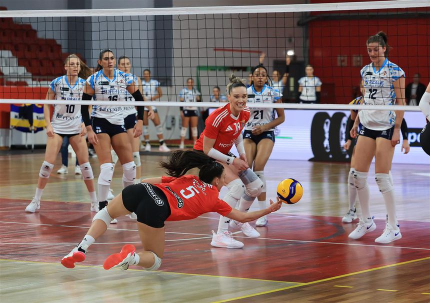 Equipa de voleibol feminino do Benfica nas competições europeias. Foto CEV