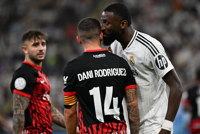 Real Madrid vence com final 'quentinho' e joga Supertaça com o Barcelona