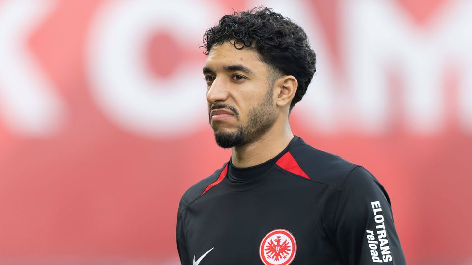 Mercado: Eintracht Frankfurt define preço do Marmoush