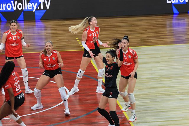 Equipa de voleibol feminino do Benfica nas competições europeias. Foto CEV