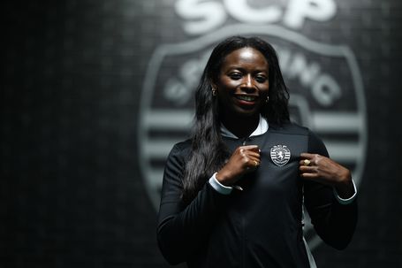 Sporting apresentou Tatiana Pereira