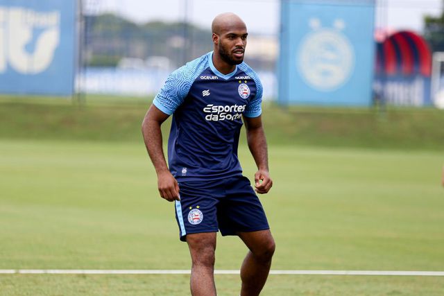 Mercado (oficial): Oscar Estupiñan emprestado ao Bahia