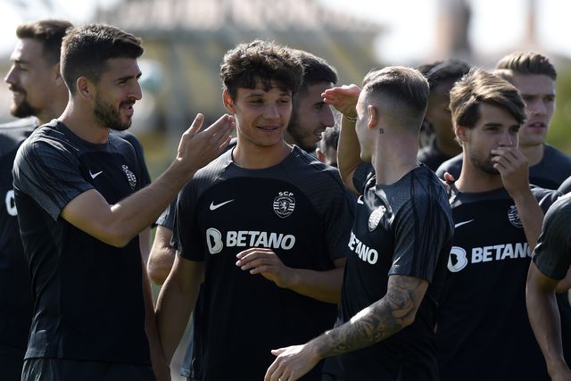 Quaresma ganha espaço e tem a renovação à vista