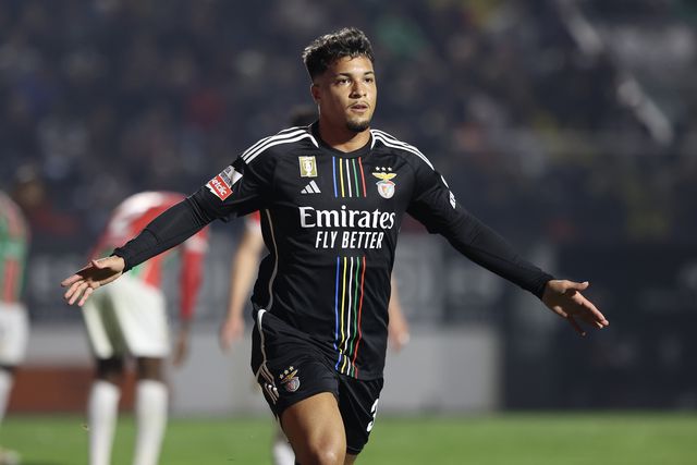 «Só foi possível contratar Marcos Leonardo porque o Santos desceu»