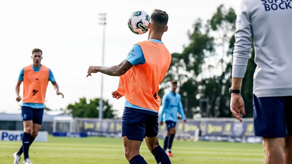 FC Porto: prossegue a preparação para Arouca, ainda sem Taremi