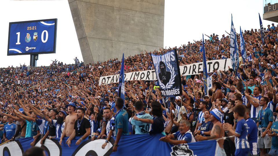 FC Porto contesta números apresentados por CFO de Villas-Boas