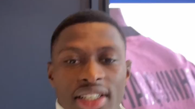 Nuno Mendes renovou com o PSG e deixou mensagem aos adeptos