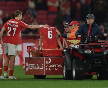 Benfica esclarece lesões de Manu Silva e Bah: cenário não é animador