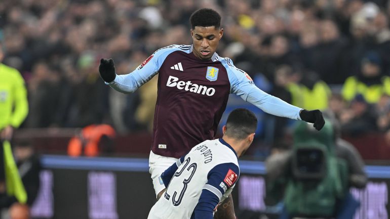 Aston Villa elimina Tottenham da Taça na estreia de Rashford