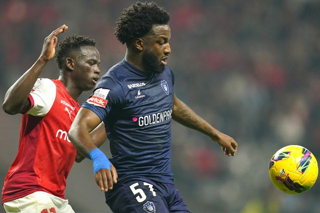 Roger contorna dificuldades e eis os guerreiros colados ao dragão (crónica)