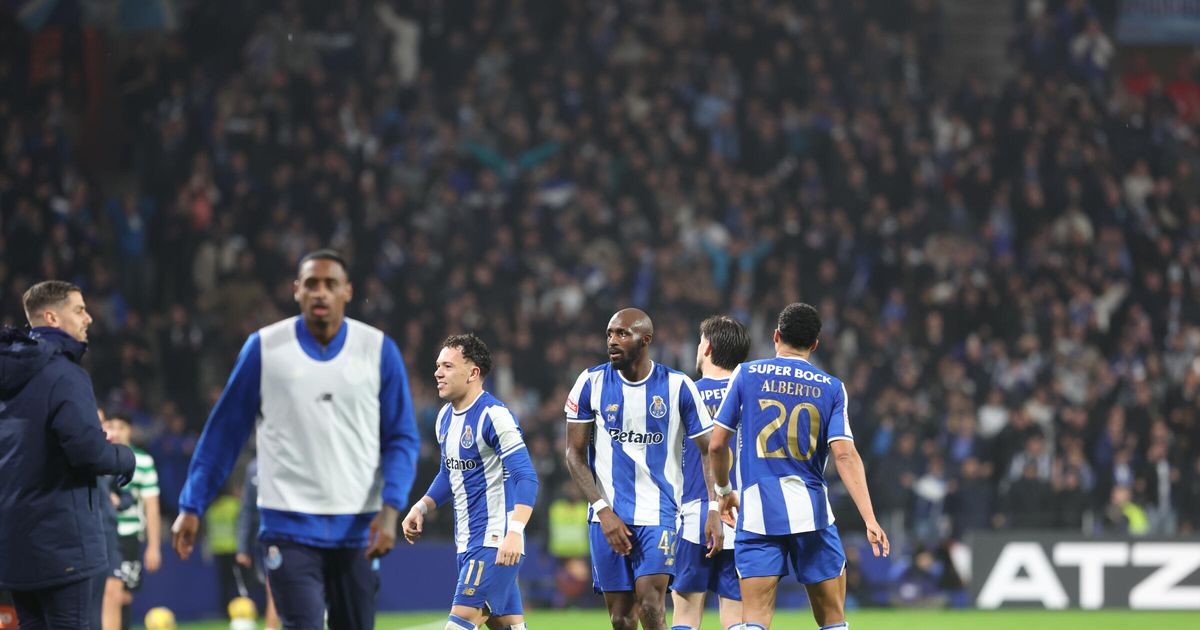 VÍDEO: cinco remates na mesma jogada até Fofana desbloquer o Clássico