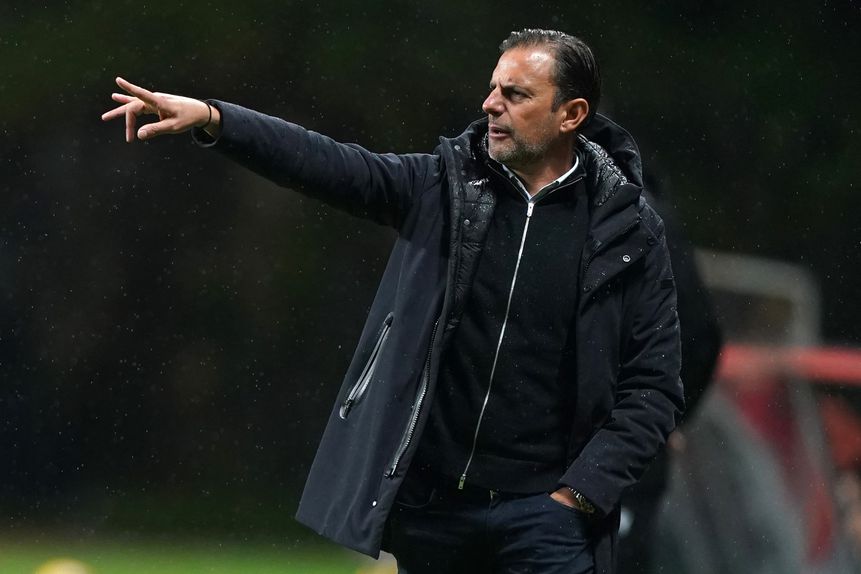 Sotiris Silaidopoulos bastante contestado - Foto: Hugo Delgado/LUSA