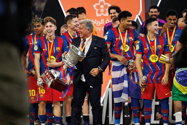 Laporta promete triunfo na Liga dos Campeões se for reeleito