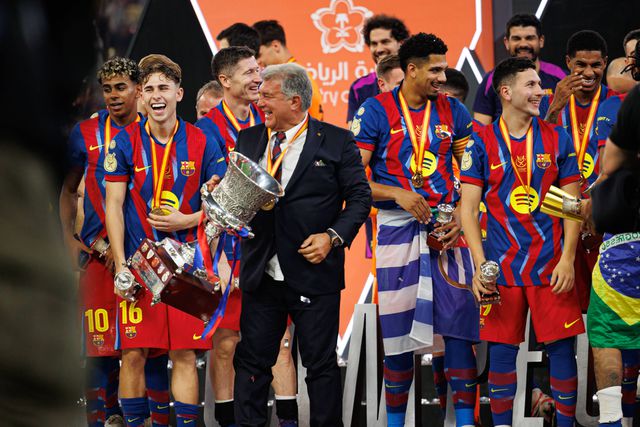 Laporta promete triunfo na Liga dos Campeões se for reeleito