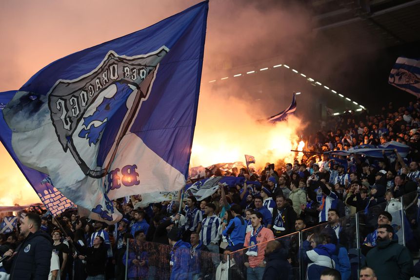 Grupo de sócios do FC Porto divulgou carta aberta antes do clássico com o Benfica - Foto: Catarina Morais / KAPTA+