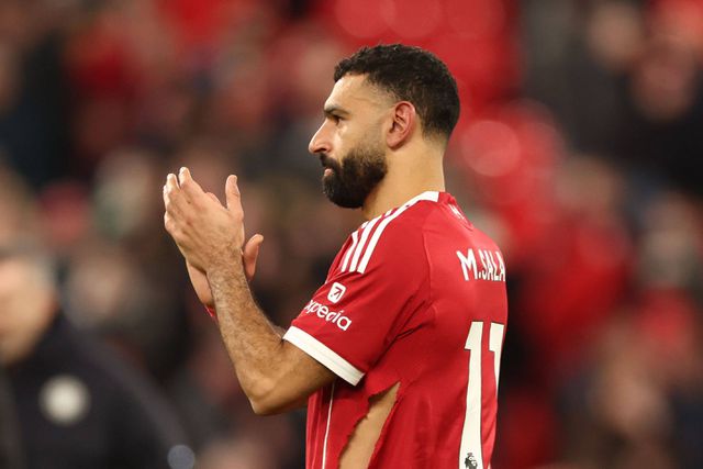 Mohamed Salah foi titular na derrota do Liverpool em Anfield perante o Manchester City