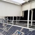As cortinas colocadas no teto do setor visitante do Estádio do Dragão (Foto DR)
