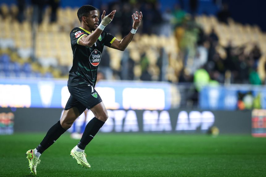 Pedro Maranhão marcou os dois golos do Tondela no empate na Amoreira -Rodrigo Antunes / LUSA