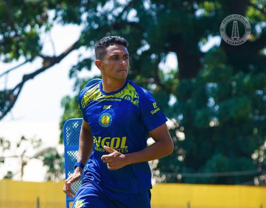 Tiago Azulão entre os melhores goleadores de sempre do Petro e do Girabola