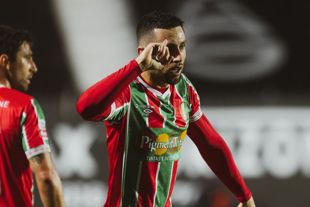 Destaques do Estrela da Amadora: Kikas abrilhantou a estreia de Fonseca