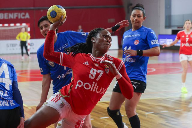 Benfica é tetracampeão feminino de andebol