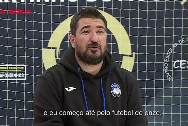 «Comecei a carreira de treinador aos 32 anos, após algumas lesões»