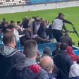 Vídeo: confrontos entre jogadores e adeptos em Espanha
