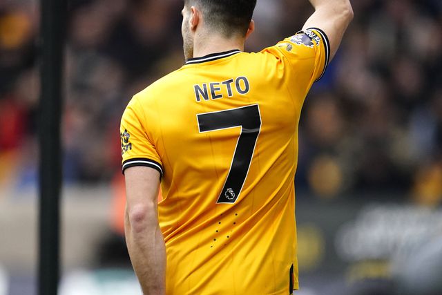 Vídeo: Pedro Neto novamente lesionado e em dia de aniversário