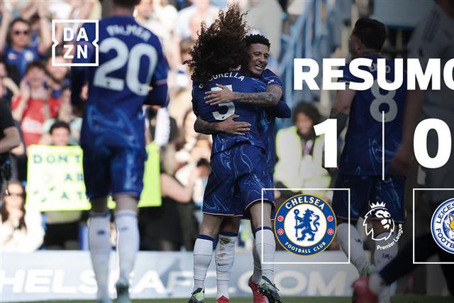 Grande golo de Cucurella salva Chelsea frente ao Leicester (resumo)