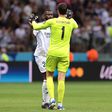 Duas baixas de última hora no Real Madrid