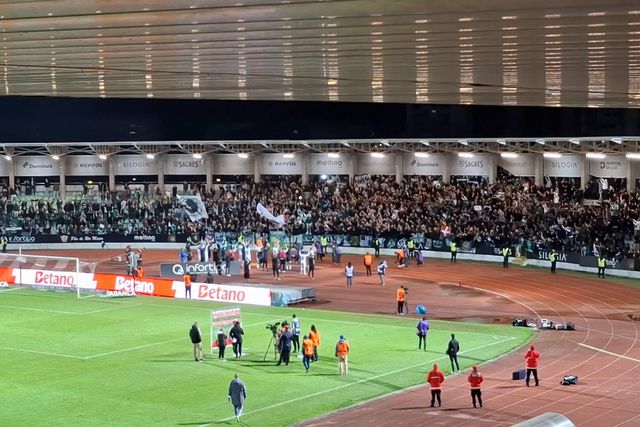 O 'grito de guerra' do Sporting com os adeptos