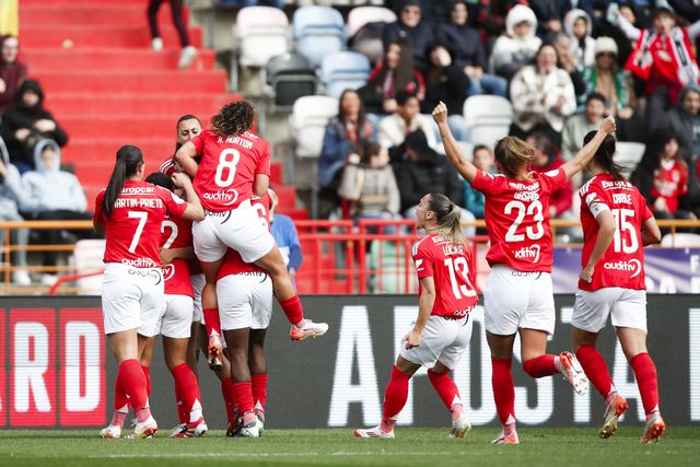 Carole Costa, com um golo e uma assistência, foi a grande figura do Benfica na final da Taça da Liga ganha diante do Sporting