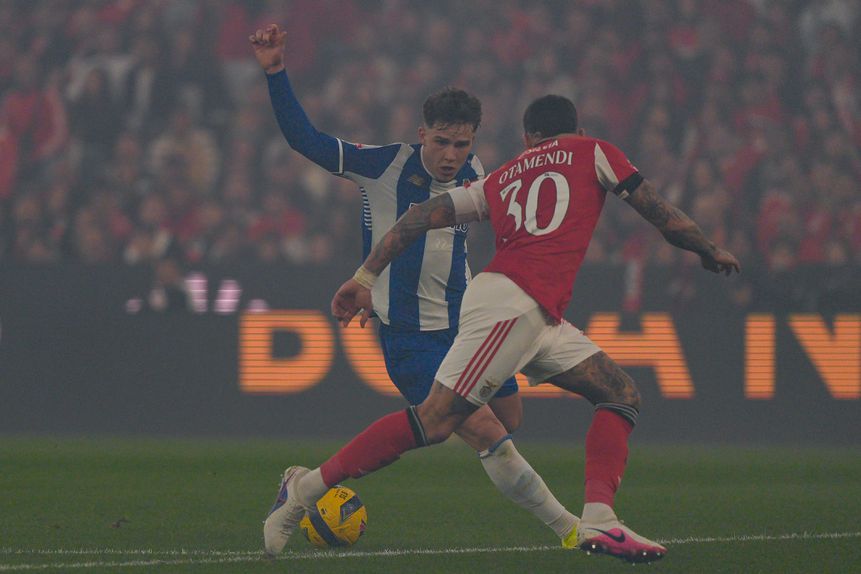 O lance do duelo com Otamendi que correu mundo - Foto: Bruno de Carvalho/Kapta+