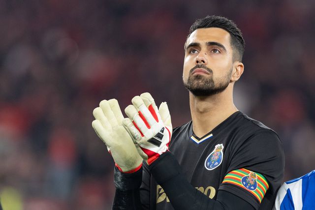 «O futebol ficou mais pobre»: Diogo Costa recordou Silvino