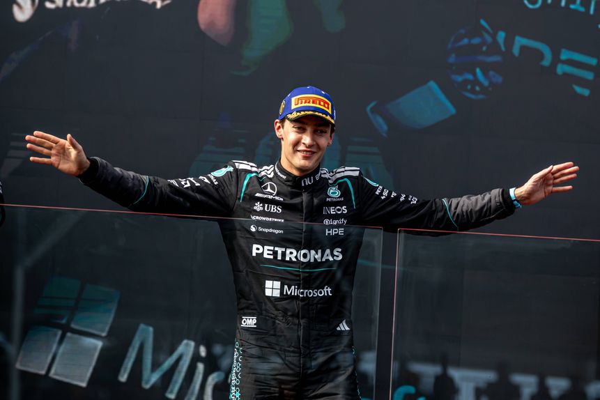 George Russell não poupou no ataque a Lewis Hamilton. IMAGO