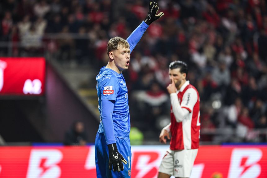 Chéquio, de 23 anos, é indiscutível na baliza dos guerreiros do Minho