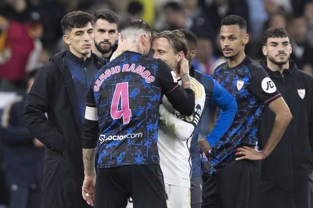 Ramos e Modric no Sevilha e Real Madrid