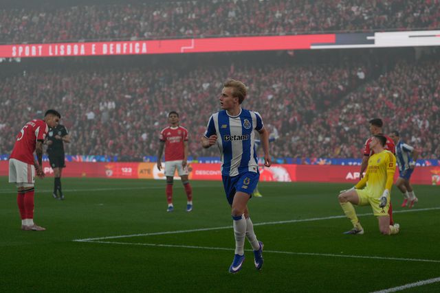 Froholdt abriu o ativo no clássico entre Benfica e FC Porto - Foto: Bruno de Carvalho/KAPTA+