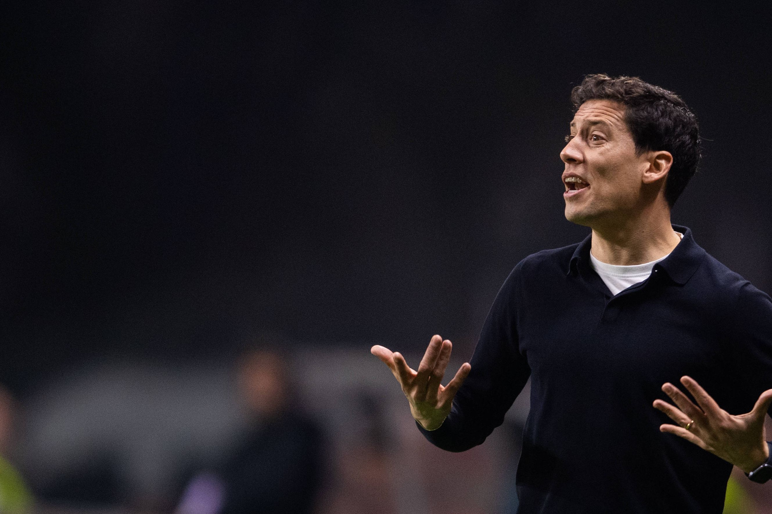 Passagem do jovem técnico pelos conquistadores pode estar prestes a terminar